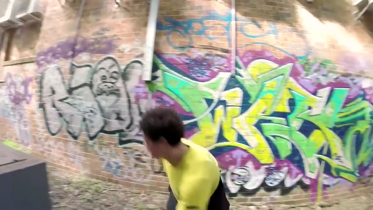 World s Best INSANE Parkour and Freerunning 2016 2017