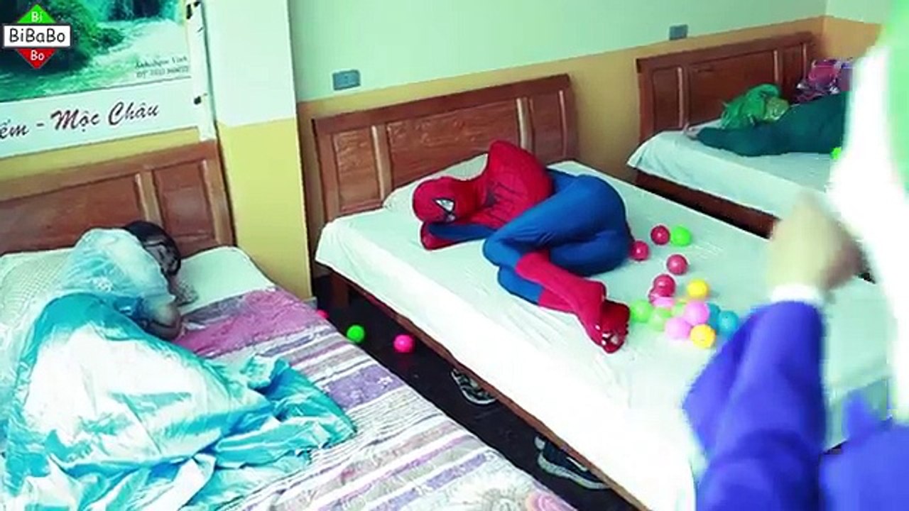 Y bola Ordenanza congelado gracioso casco travieso hombre araña superhéroes juguetes elsa