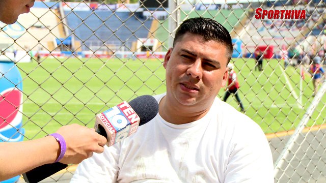 José Luis Villalobos viajó desde Choluteca para ver a Ronaldinho