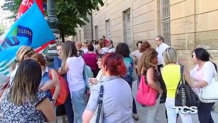 Sit-in di protesta in Prefettura dei sindacati
