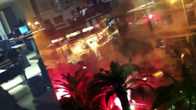 PAOK hooligans hunting olympiacos hools in athens