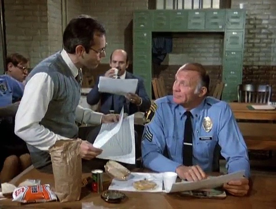 Hill Street Blues S01E12 I Never Promised You A Rose Marvin