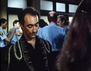 Hill Street Blues S04E01 Here's Adventure 2C Here's Romance