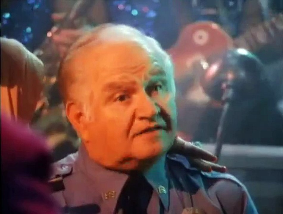 Hill Street Blues S06E15 İ Want My Hill Street Blues