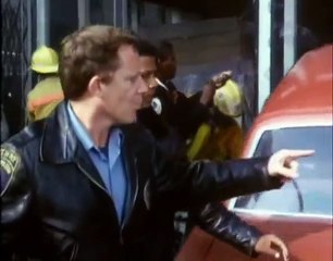 Hill Street Blues S07E14 Der Roachenkavalier
