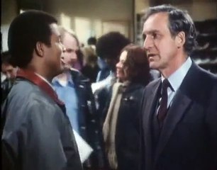 Hill Street Blues S07E18 Dogsbreath Afternoon