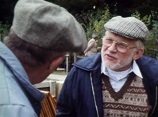 One Foot S01 E06 The Return Of The Speckled Band