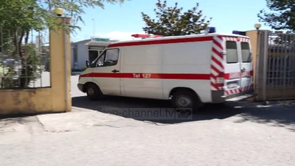 Kirurgu u dhunua, protestë në spitalin e Shkodrës - Top Channel Albania - News - Lajme