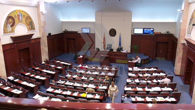 Ligji për gjuhët duhet të kaloje sot në Qeveri, Osmani nuk jep detaje