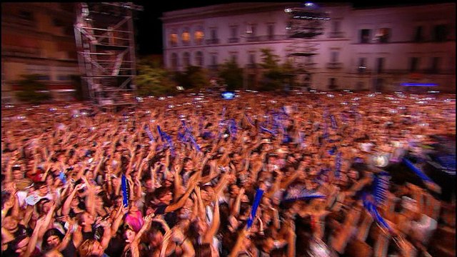 Battiti live ad Andria: spettacolari riprese panoramiche in Piazza Catuma