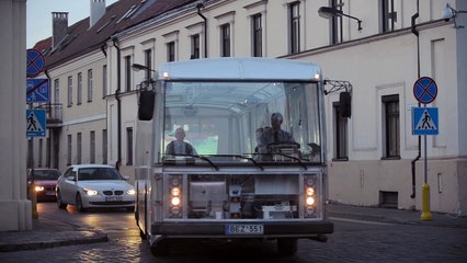 Transparent bus with wind power "Dancer bus"