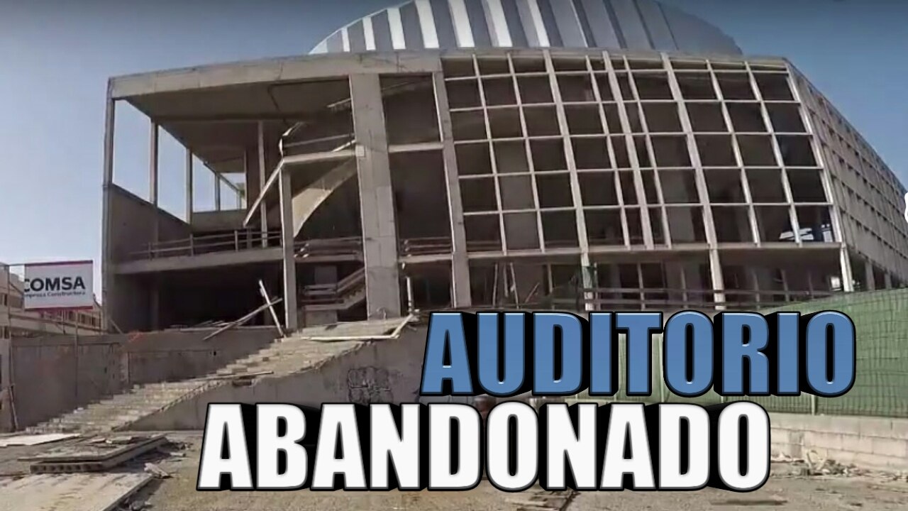 Exploramos Espectacular AUDITORIO ABANDONADO - URBEX - Lugares Abandonados