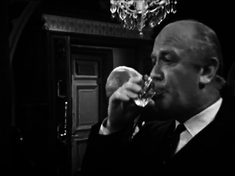 Doctor Who 3x44 The War Machines (3)