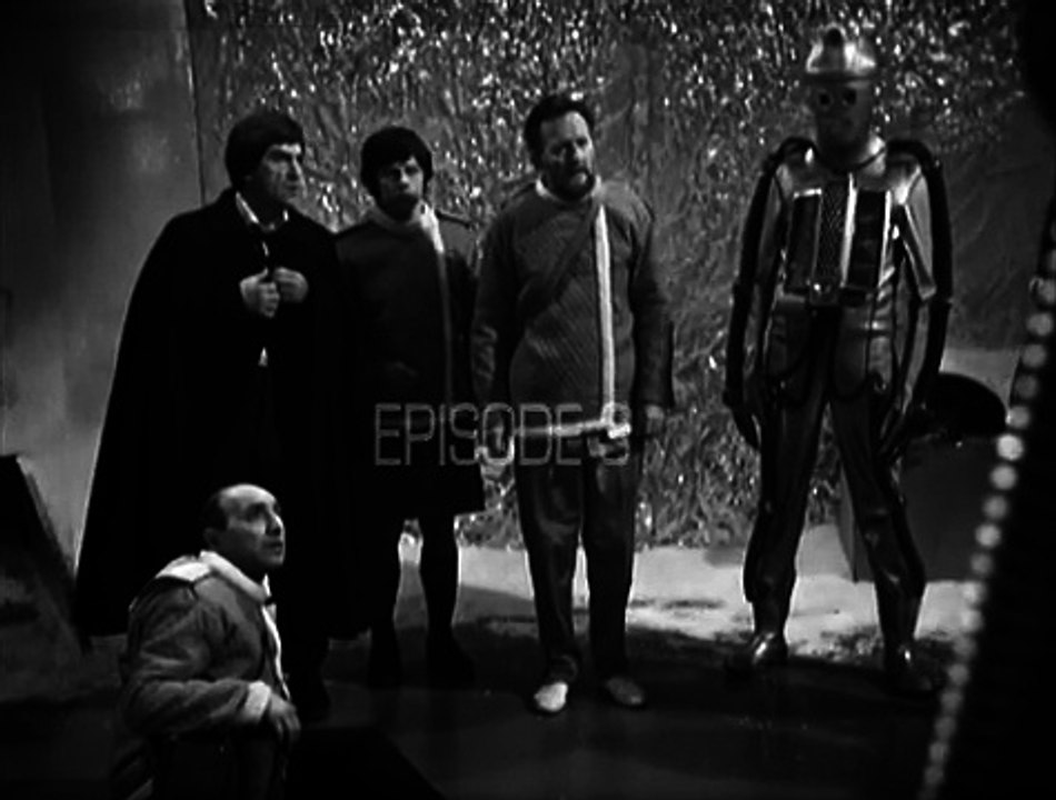 Doctor Who   5x03   The Tomb of the Cybermen (3)