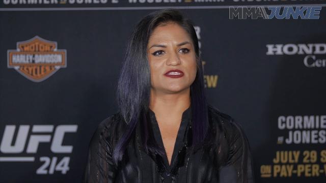 Cynthia Calvillo plans to be fighter who dethrones UFC champ Joanna Jedrzejczyk