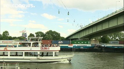 إخلاء 100 راكب نتيجة حادث في عربات الكابل المعلقة على الراين