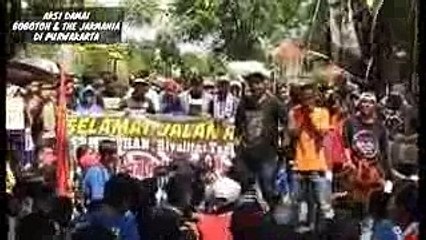 Berlanjut, kini aksi damai bobotoh dan the jakmania di Purwakarta