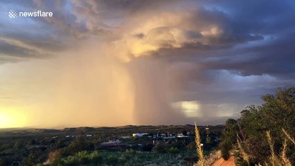 Stunning time-lapse of microburst in Arizona