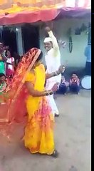 देखिये दूल्हा और दुल्हन का झिंगाट डांस_ Bride And Groom Dance