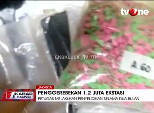Detik-detik Penggerebekan Gudang Ekstasi