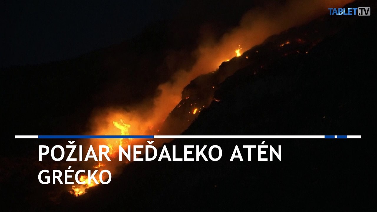 Desiatky hasičov zápasia južne od Atén s veľkým lesným požiarom