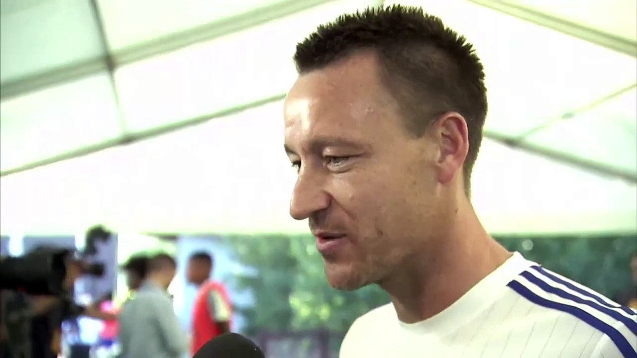 Chelsea s John Terry hoping to retain Premier League