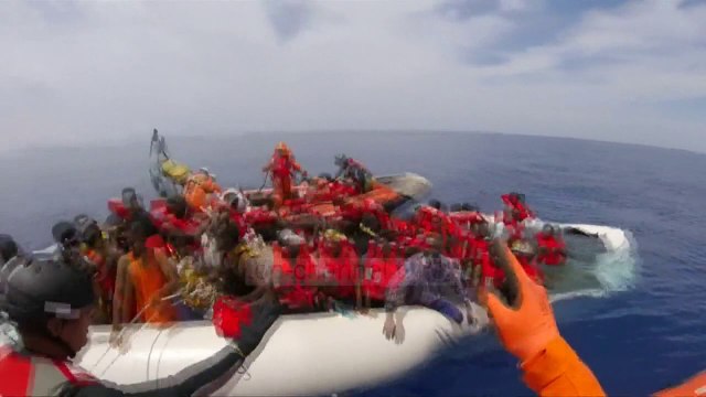 Organizatat humanitare injorojnë Italinë në Mesdhe - Top Channel Albania - News - Lajme