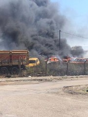 Sanayi Sitesinde Onlarca Araç Cayır Cayır Yandı! Dumanlar Göğe Yükseldi