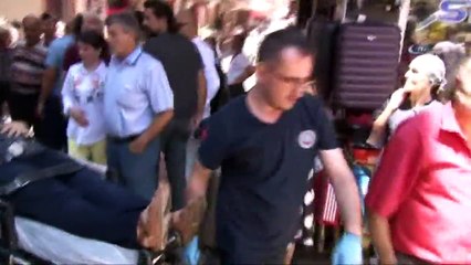 İş Yeri Tabelası, Talihsiz Kadının Başına Düştü