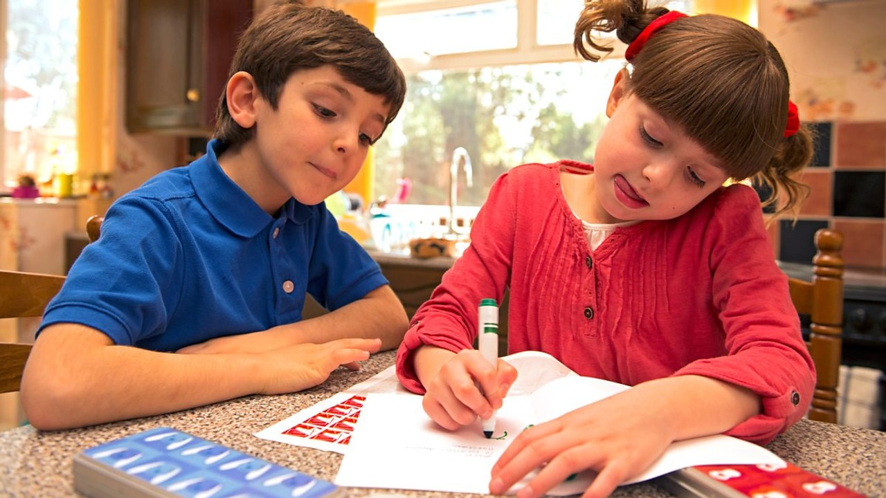 Topsy and Tim -  Special Invitation