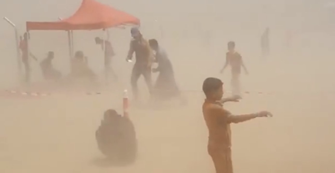 Bad Weather Adds to Hardships Facing Displaced People in Mosul Camps