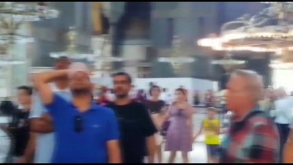 MAHMUT ALAN VE ARKADAŞI AYASOFYA'DA NAMAZ KILDI