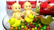 Finger Family Nursery Rhymes Song Baby Doll Bath Time Learn Colors M&M & Coca Cola Bottle