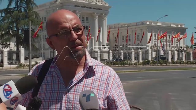 Граѓани протестираа против потпишувањето на договорот меѓу Македонија и Бугарија