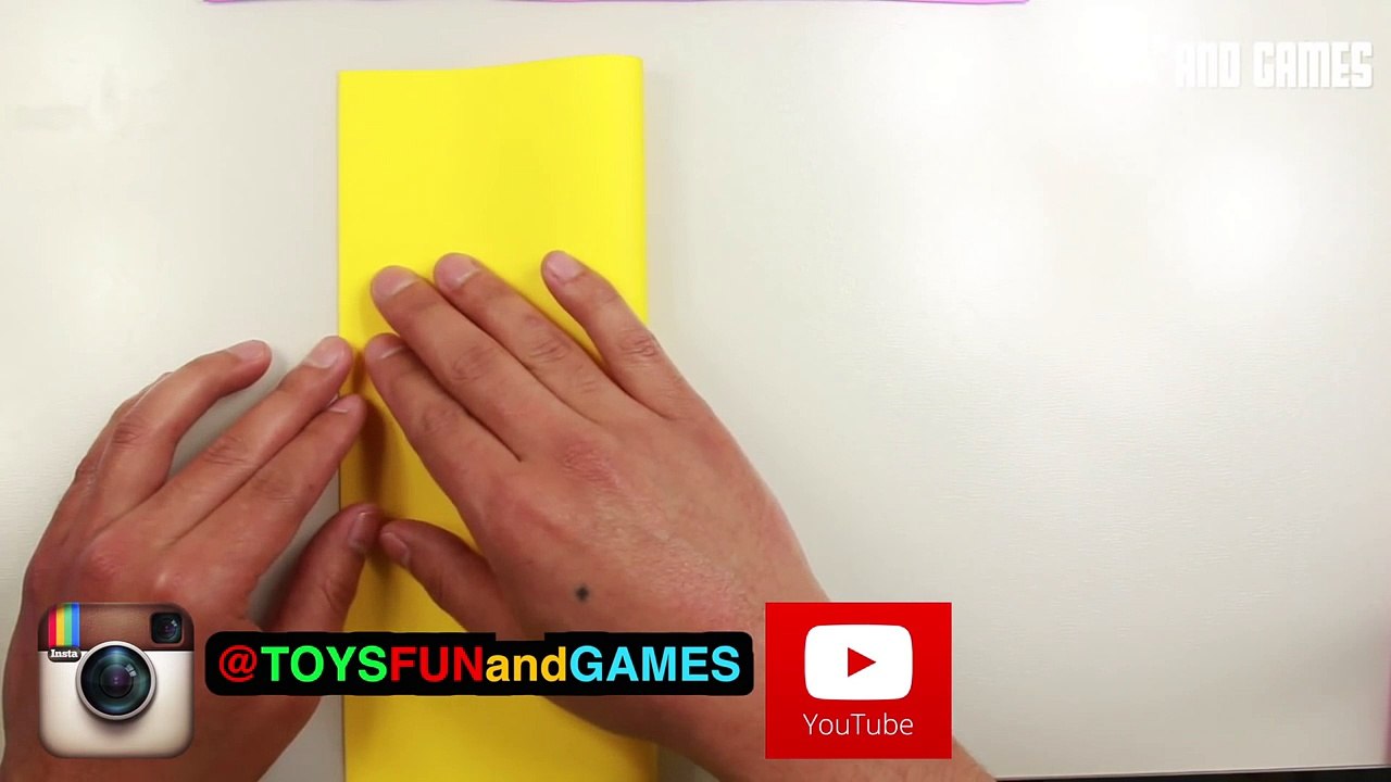 Una y una en un tiene una un en y Avión y fácil lejos moscas cómo hacer papel derecho que para