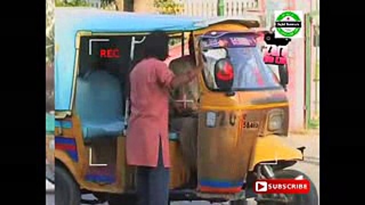 Zara Hut Kay - Pagal Insan - Prank by Sajid Network