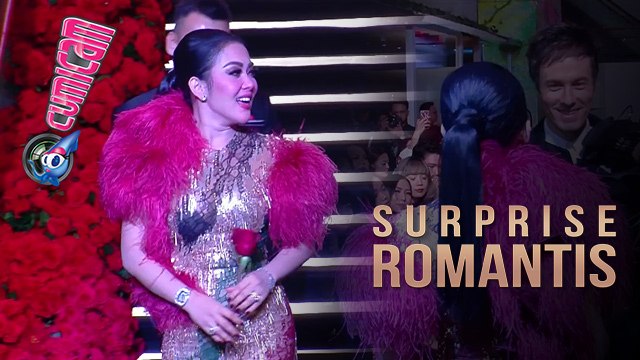 Pria Tampan Suguhkan Surprise Romantis di Ultah Syahrini ke-35 - Cumicam 02 Agustus 2017