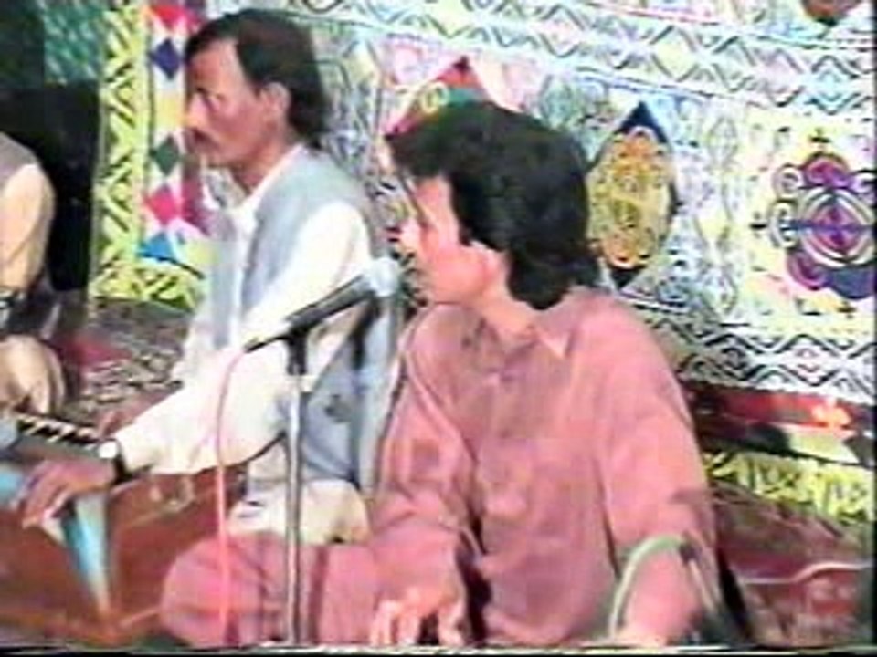 Tunjay Shehar Main Aayus - Akbar Ali