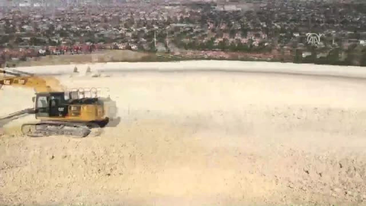 İnşaat Alanında "Geç Roma" Dönemine Ait Mezar Bulundu