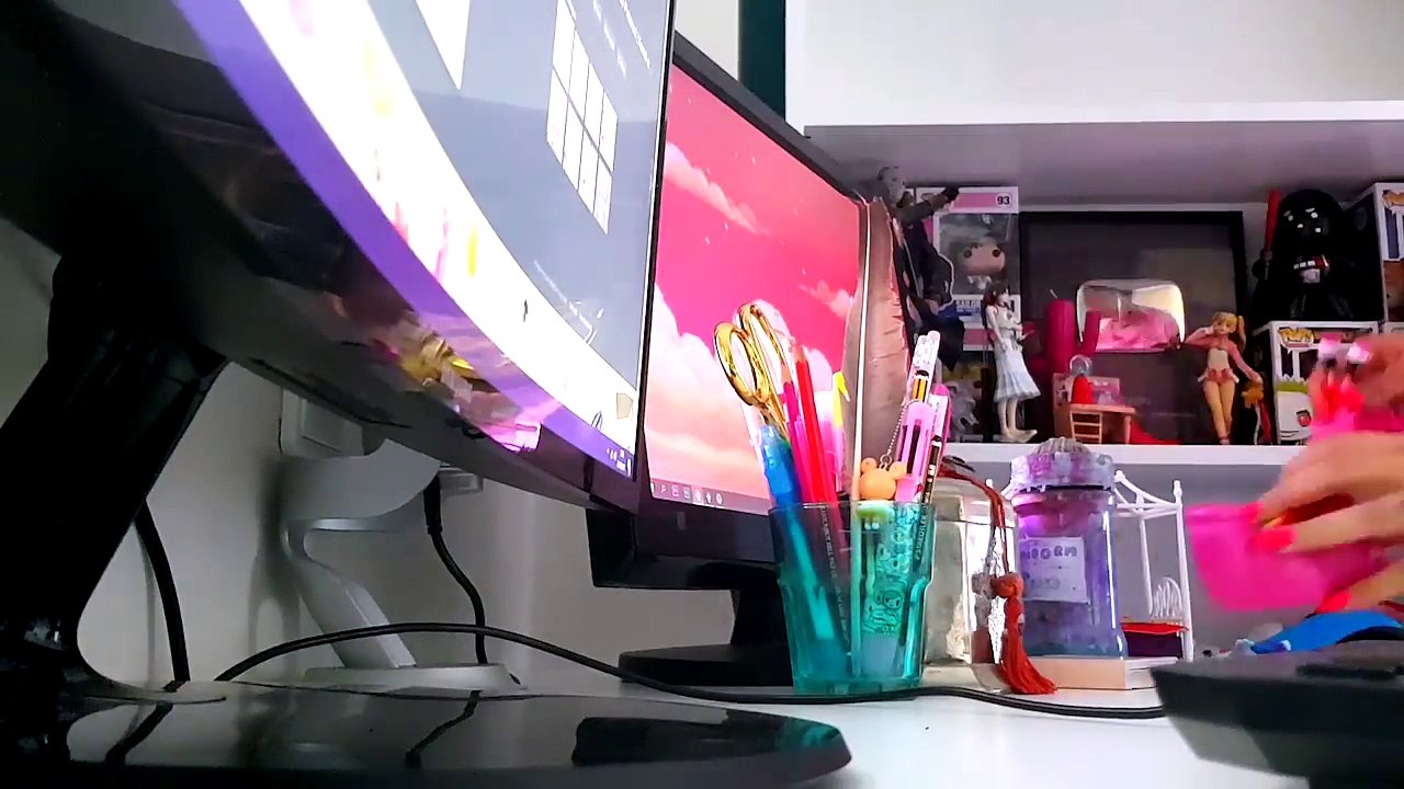 NÃO ACREDITO QUE TENHO ISTO NO MEU QUARTO !