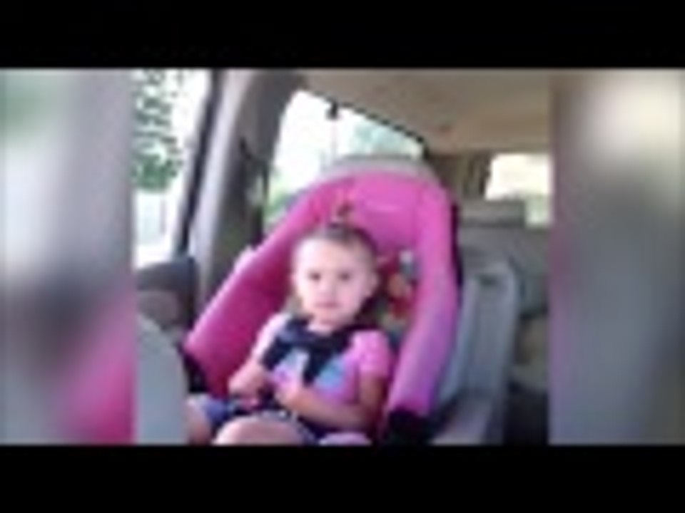 Ces 2 bébés n'ont pas vraiment les mêmes goûts en musique