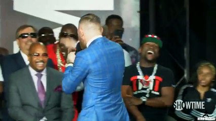 Download Video: MMA Community reacts to Conor McGregor roasting Floyd Mayweather at Toronto presser,Cormie