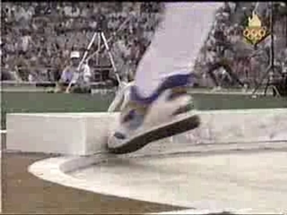 Athlé JO 1992 Gunthor lancer poids essai