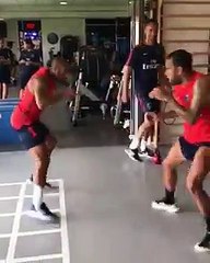 Quand Lucas et Alves s'éclatent à l'intérieur !