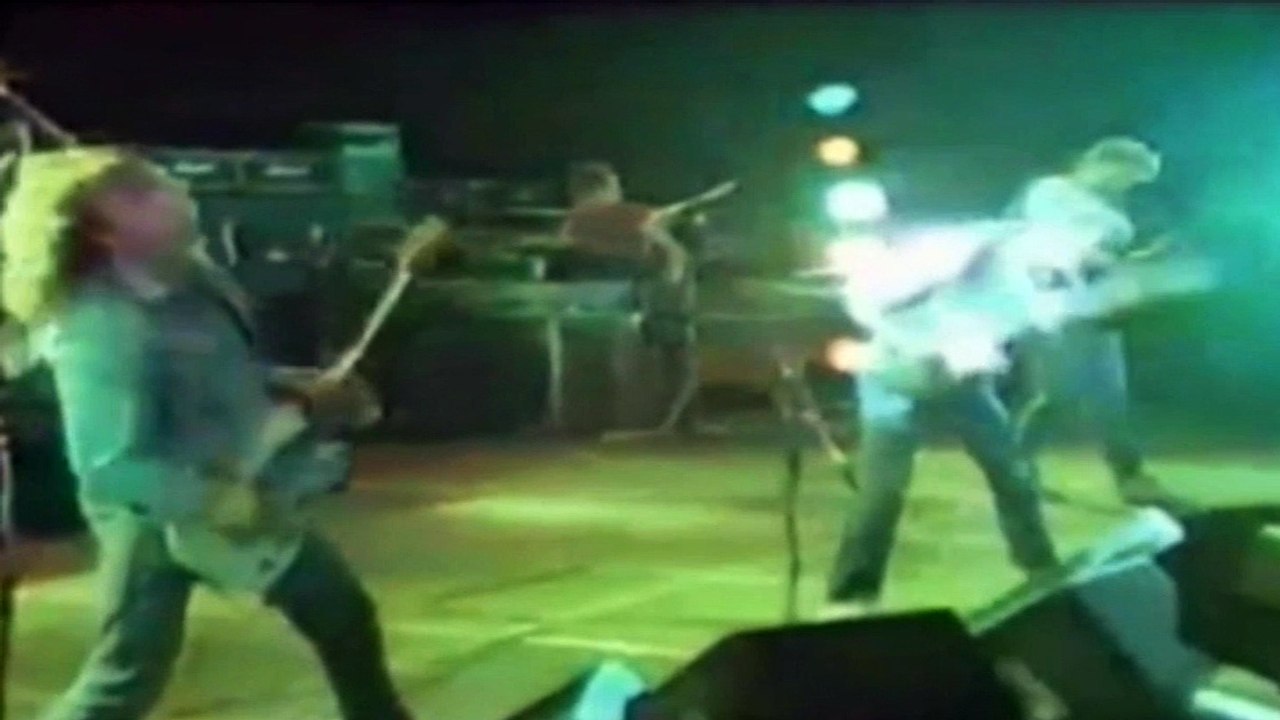 Status Quo Live - Roll Over Lay Down(Rossi, Lancaster,Parfitt,Coghlan) - Quo's Back,Stade De L'Union,Brussel,Belgium 21-6 1986