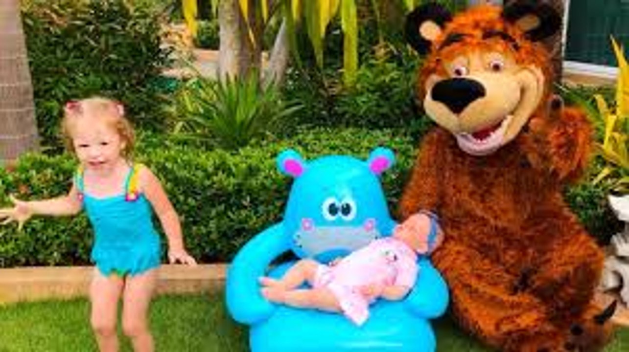 Crying Baby Born Doll and Funny Games in poll with a new toys Video for kids