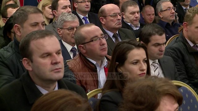 Prokurorët kundër reformës, çojnë në Kushtetuese 20 nene - Top Channel Albania - News - Lajme