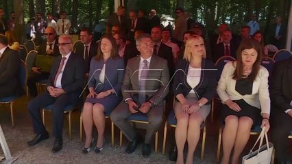 "Ilindeni", fishkëllima dhe duartrokitje për Talat Xhaferin