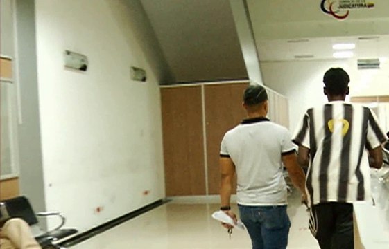 Dos presuntos microtraficantes fueron detenidos al sur de Guayaquil