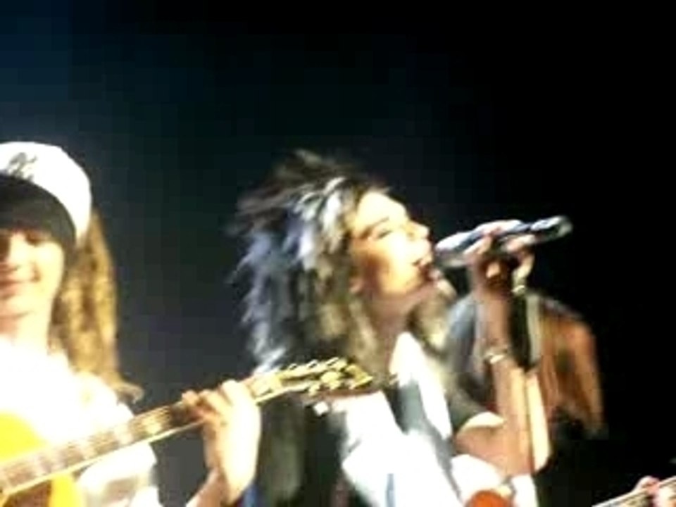 Tokio Hotel Lille - Rette Mich (nounours)
